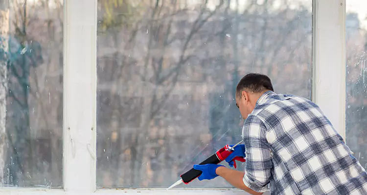 Repair Sliding Closet Doors Not Moving in Vero Beach South, FL