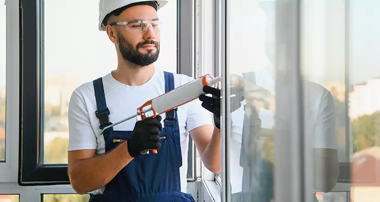 Window Frame Repair in Vero Beach South, FL